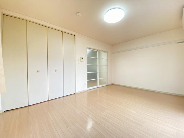 居室・リビング　同物件別室のイメージ写真を掲載しています