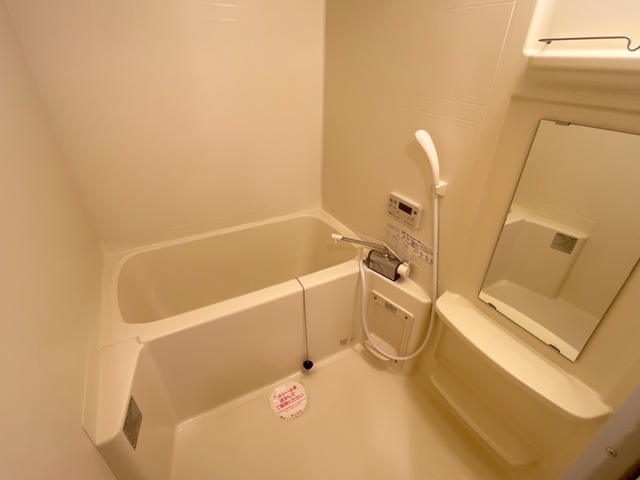 バス・シャワールーム　ツインビレッジ　お問合せはなご家おもてなし不動産へ。