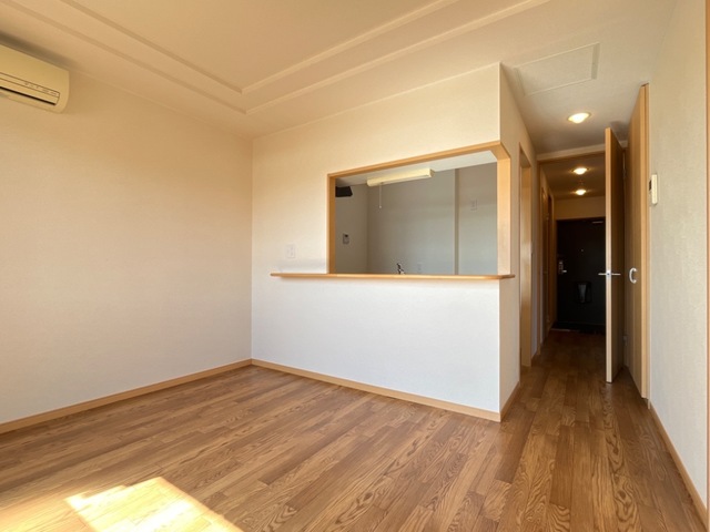 居室・リビング　ツインビレッジ　お問合せはなご家おもてなし不動産へ。