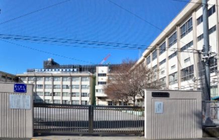 小学校　江戸川区立第六葛西小学校（小学校）まで210m