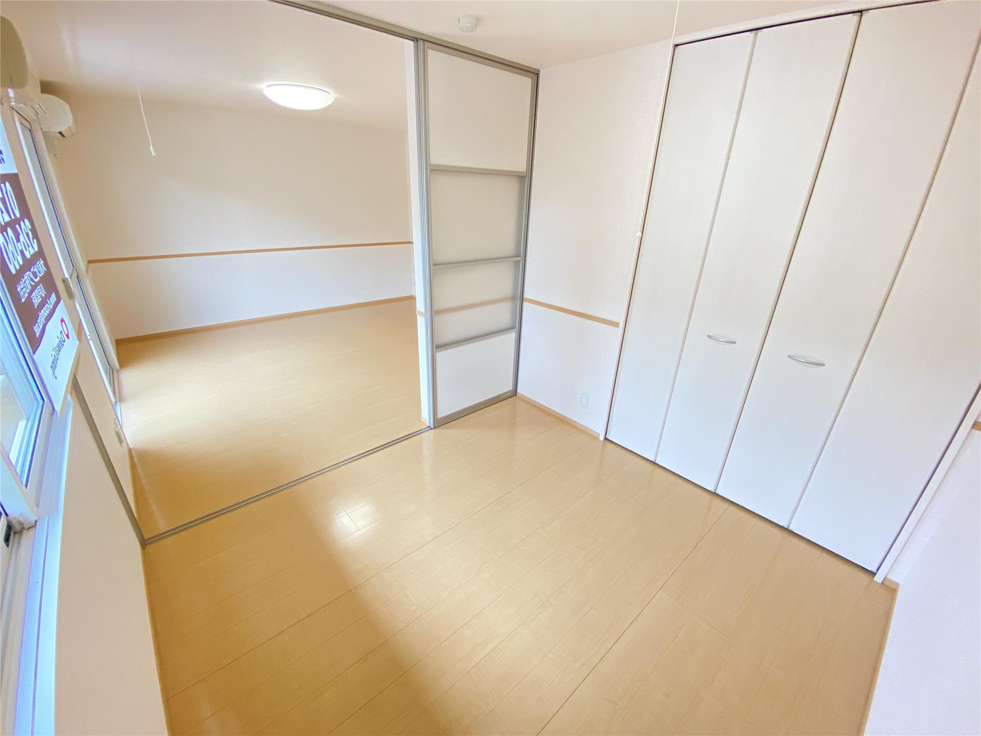 居室・リビング　洋室