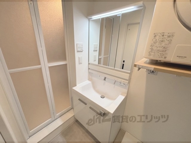 洗面設備　換気扇