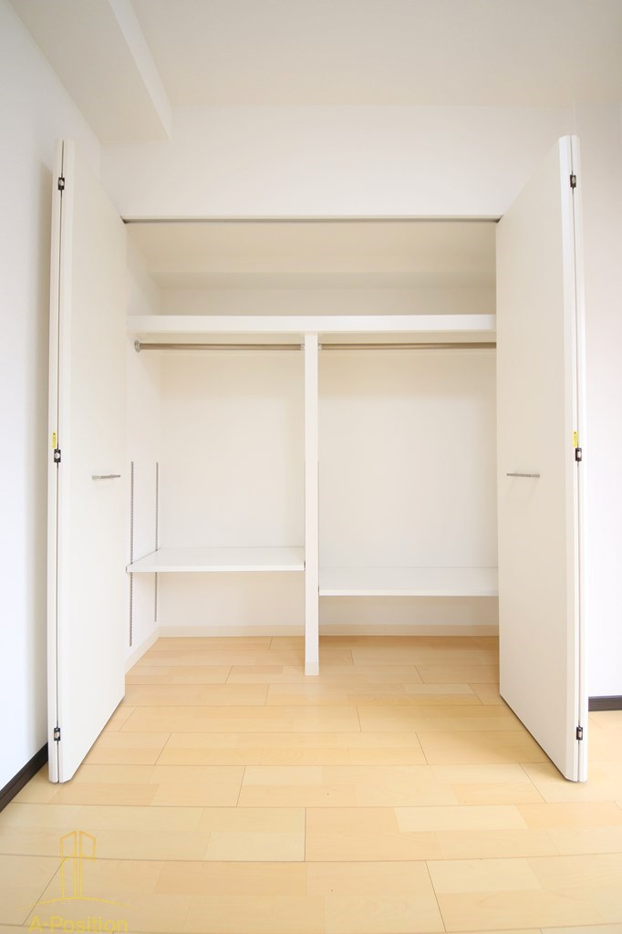 収納　アーデンタワー本町イースト