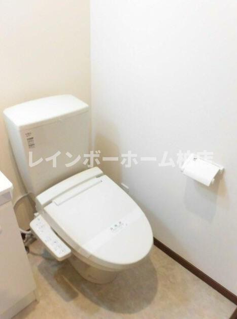 トイレ　落ち着いたトイレです