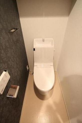 トイレ　★温水洗浄便座★