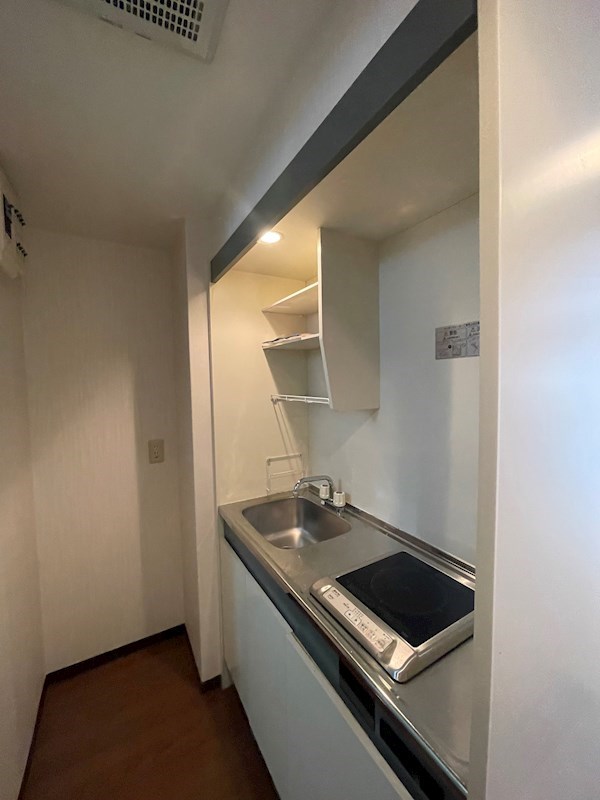 キッチン　※同タイプの他のお部屋です