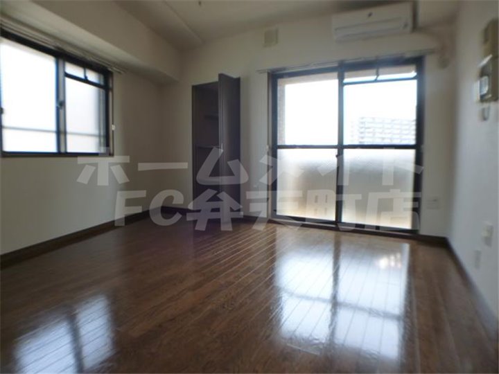 居室・リビング　使いやすい居間です