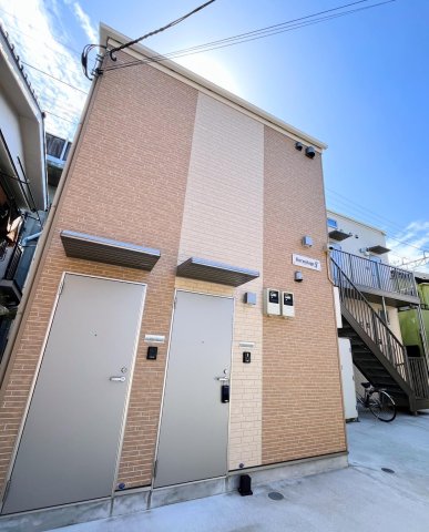 建物外観　クールでスタイリッシュな外観