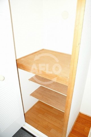 収納　EPOあみだ池レジデンスII　収納