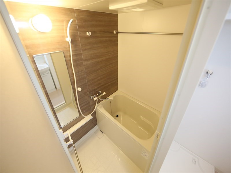 バス・シャワールーム　バスルーム　浴室暖房乾燥機付き