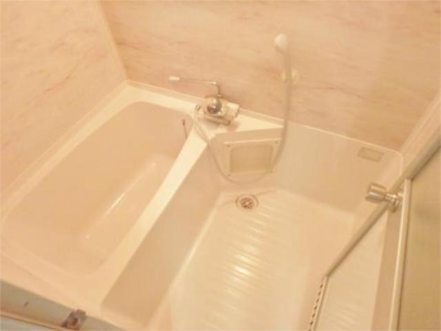 バス・シャワールーム　バスルーム