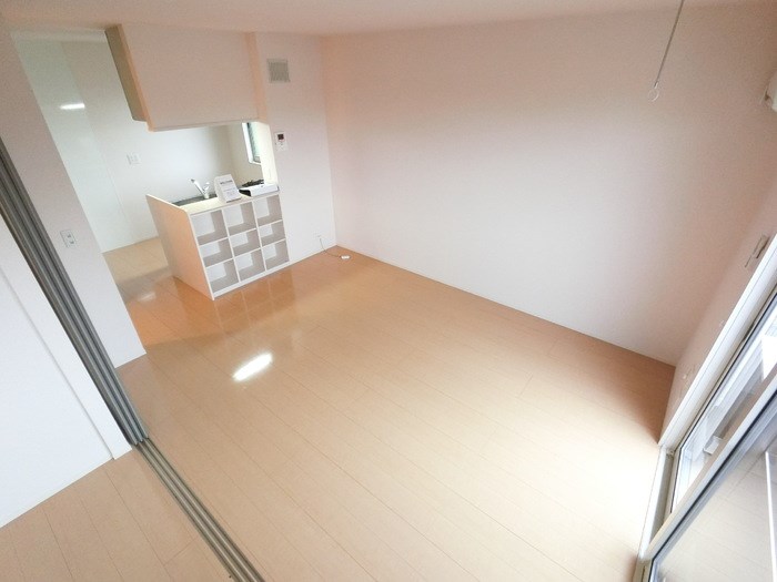 居室・リビング　当物件の参考写真です。(同建物の部屋)