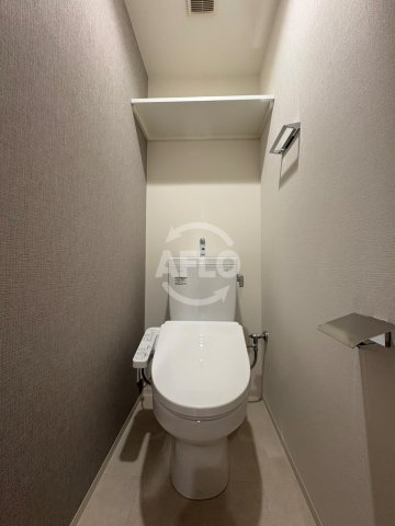 トイレ　コンフォリア・リヴ北浜高麗橋　トイレ