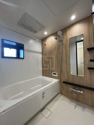 バス・シャワールーム　レジュールアッシュ谷町四丁目グランクラス　バスルーム