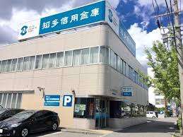 銀行　知多信用金庫名古屋南支店（銀行）まで275m