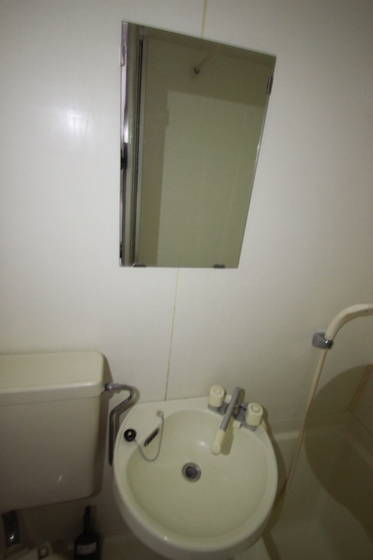 洗面設備　※別部屋の写真です