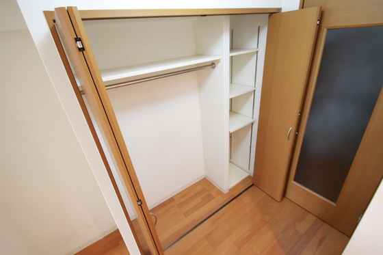 収納　※別部屋の写真です