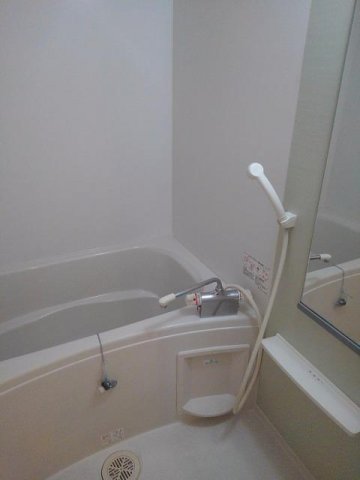 バス・シャワールーム　日々の疲れを癒すお風呂付です