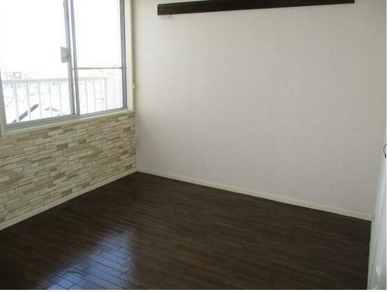 居室・リビング　同物件別室参考写真