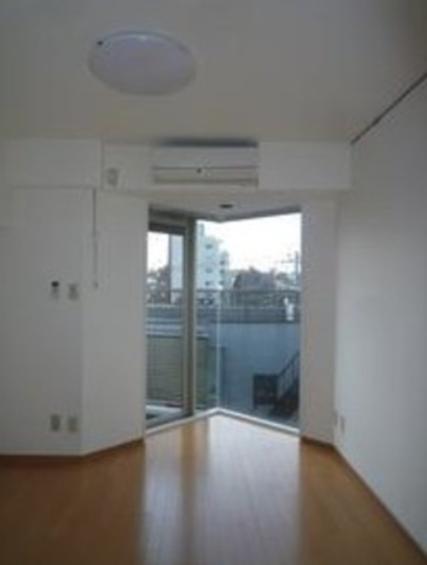 居室・リビング　内装