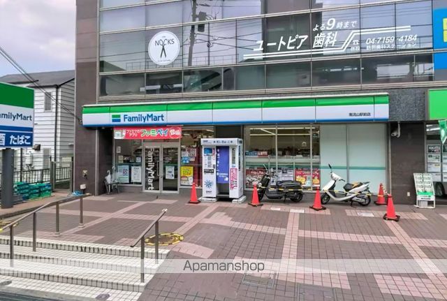 コンビニ　ファミリーマート南流山駅前店（コンビニ）まで346m