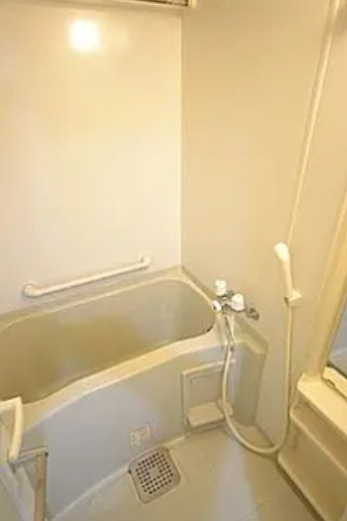 バス・シャワールーム　※別部屋参考写真