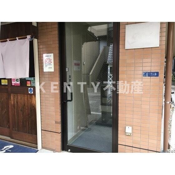 エントランス　毎日通るエントランスはこのようになっています