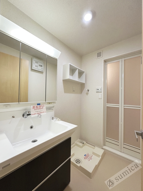 洗面設備　シャンプードレッサー・朝シャンはこちらで♪♪