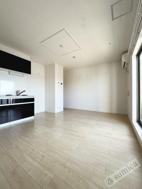 居室・リビング　ネットは無料で利用可能です♪♪