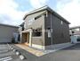 新田駅よりバス20分 徒歩7分 築6年8ヶ月 2階建の賃貸物件