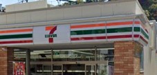 コンビニ　セブンイレブン 屏風ヶ浦駅前店（コンビニ）まで358m