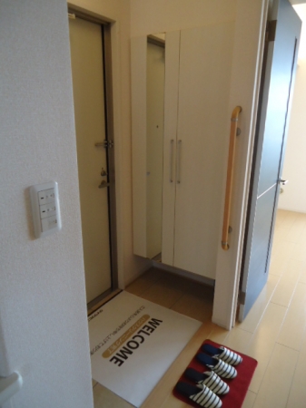 玄関　きれいな玄関です