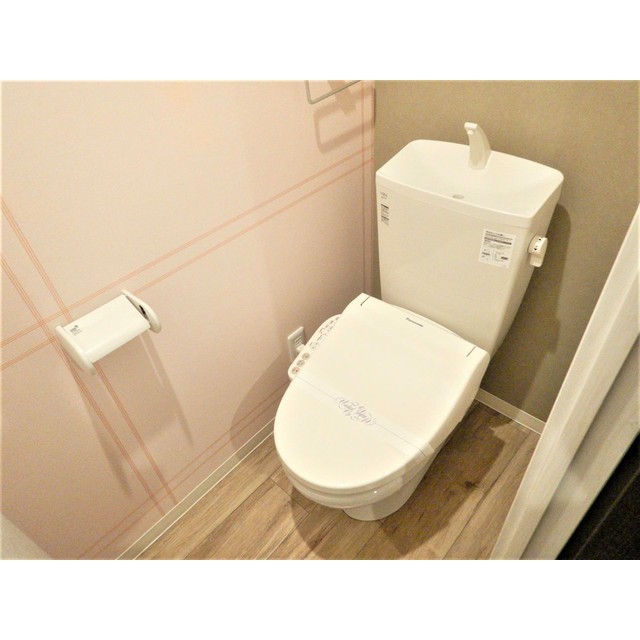 トイレ　ウォシュレット設置済みです！