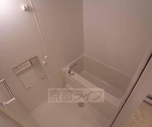 バス・シャワールーム　ゆったりセパレート。