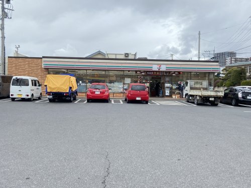 コンビニ　セブンイレブン 柏千代田2丁目店（コンビニ）まで129m