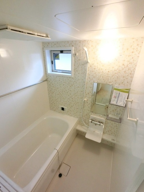 バス・シャワールーム　図面と現状に相違がある場合には現状を優先