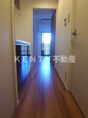 玄関　明るい玄関です