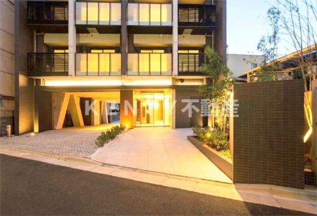 エントランス　建物の内部です