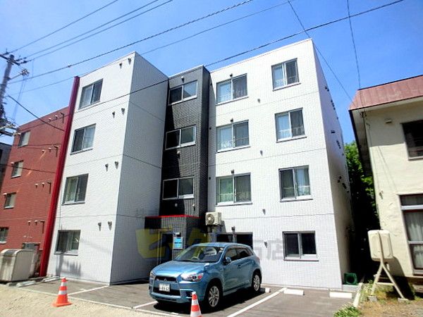 建物外観　人気の都市ガスマンションです♪