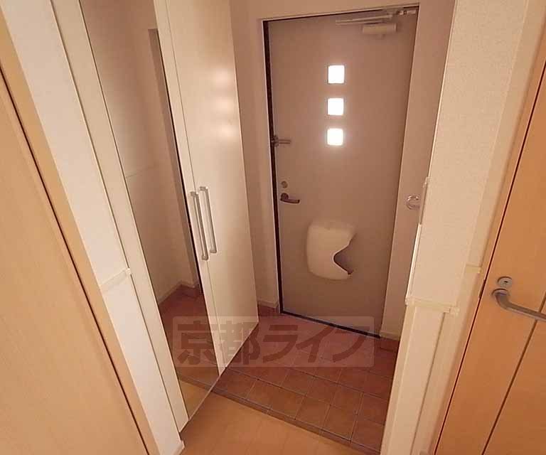 玄関　きれいな玄関です。