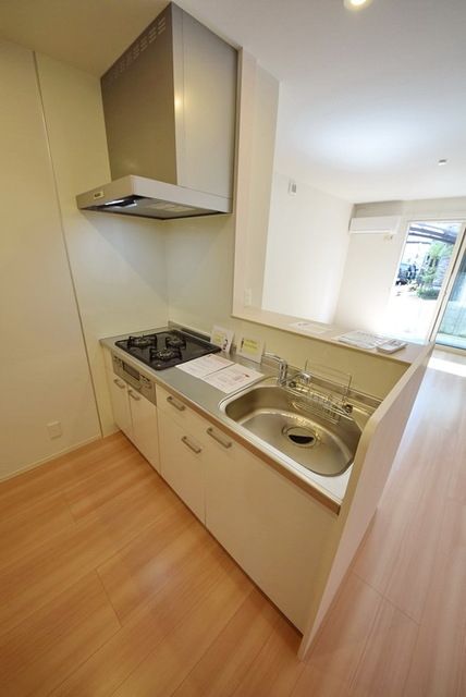 キッチン　お問合せはタウンハウジングまで！※現地待合わせ相談可能