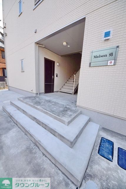 エントランス　お問合せはタウンハウジングまで！※現地待合わせ相談可能