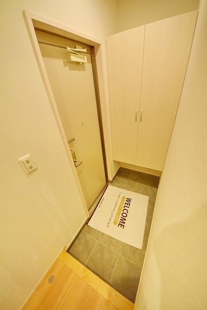 玄関　お問合せはタウンハウジングまで！※現地待合わせ相談可能