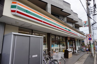 コンビニ　セブンイレブン 川崎木月伊勢町店（コンビニ）まで104m
