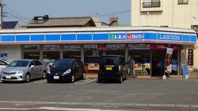 コンビニ　ローソン　大分萩原一丁目店（コンビニ）まで303m