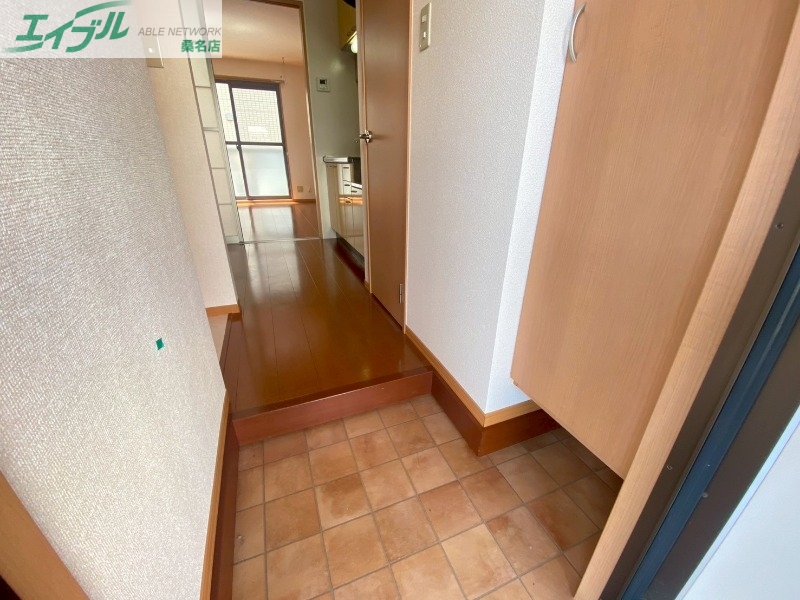 玄関　同型参考写真