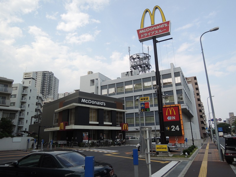 飲食店　マクドナルド（飲食店）まで1579m