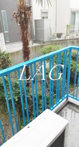 バルコニー　バルコニー(同仕様)です。