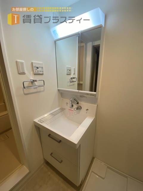 洗面設備　毎日使いますよね…独立洗面台