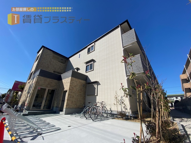 建物外観　あの大型テーマパークまで徒歩で。。